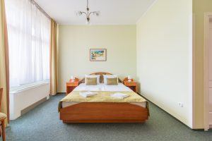baross-city-hotel-double-room